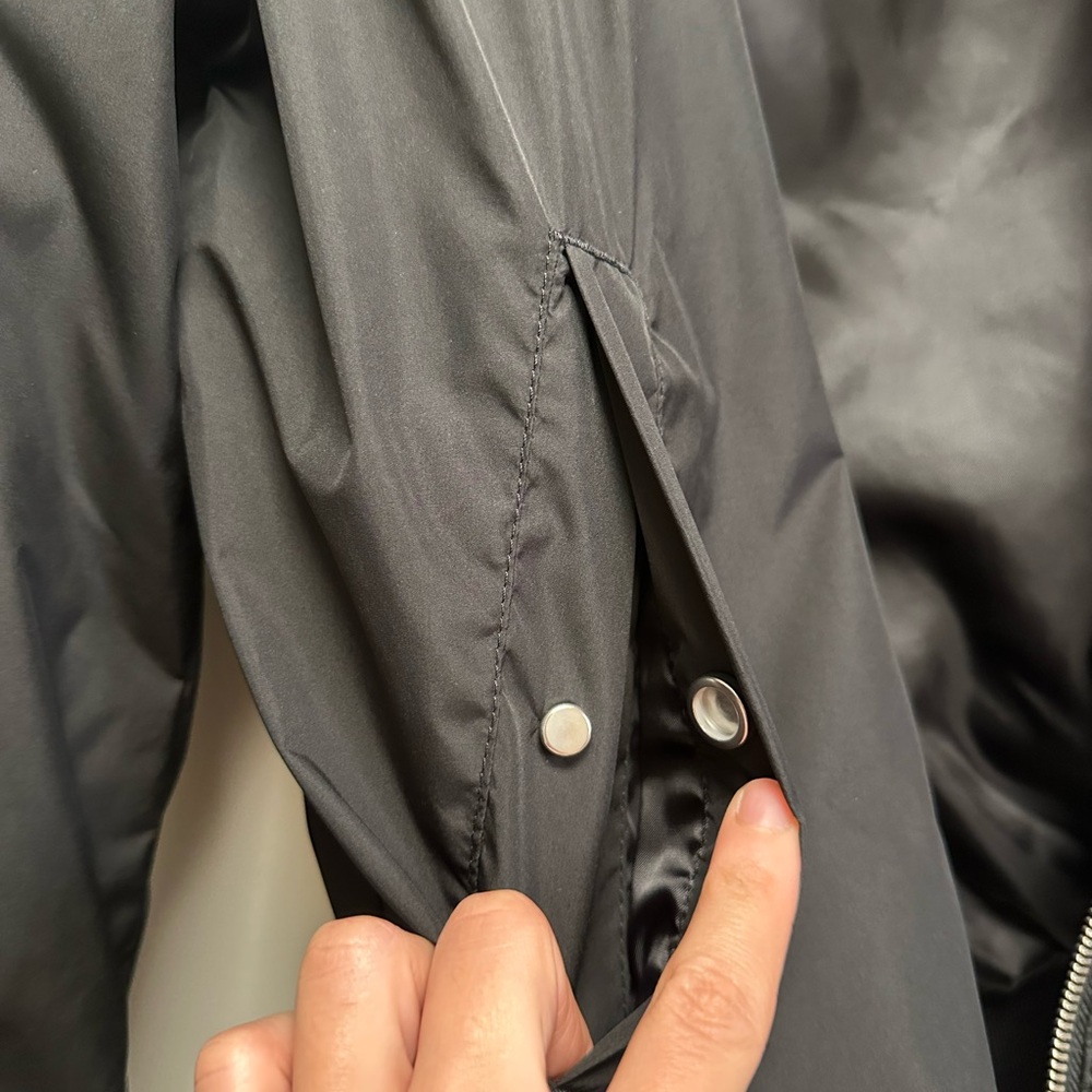 H&M bomber jacket - Picture 5 of 7